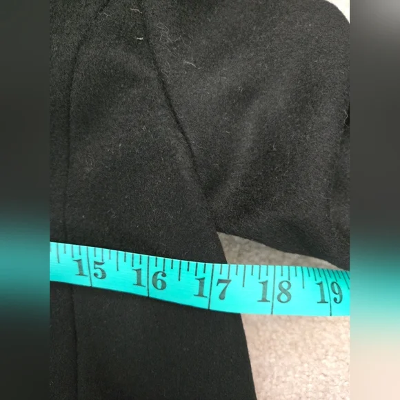 TOBIAS NWT 100% Wool Cropped Black Women's Jacket. Size 2 - Picture 14 of 16